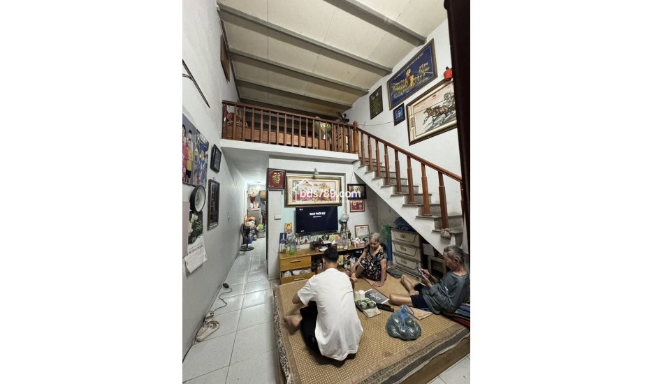 Bán nhà mặt phố Định Công, HN, DT 84m2, 2 tầng, Mt 3.5 m, giá bán 21.2 tỷ 